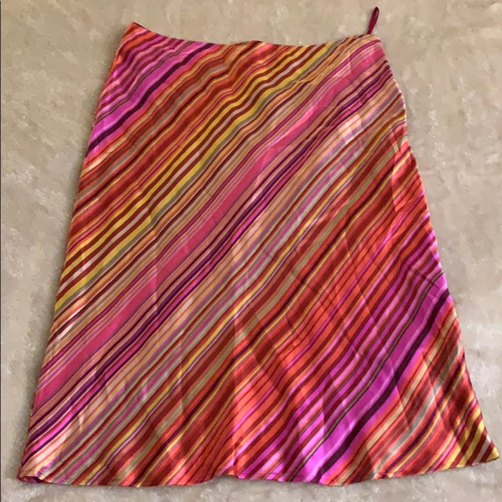 Banana Republic 100% silk skirt